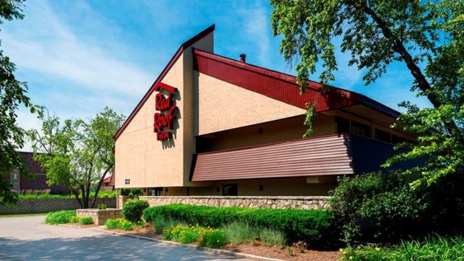 red-roof-inn-rockford